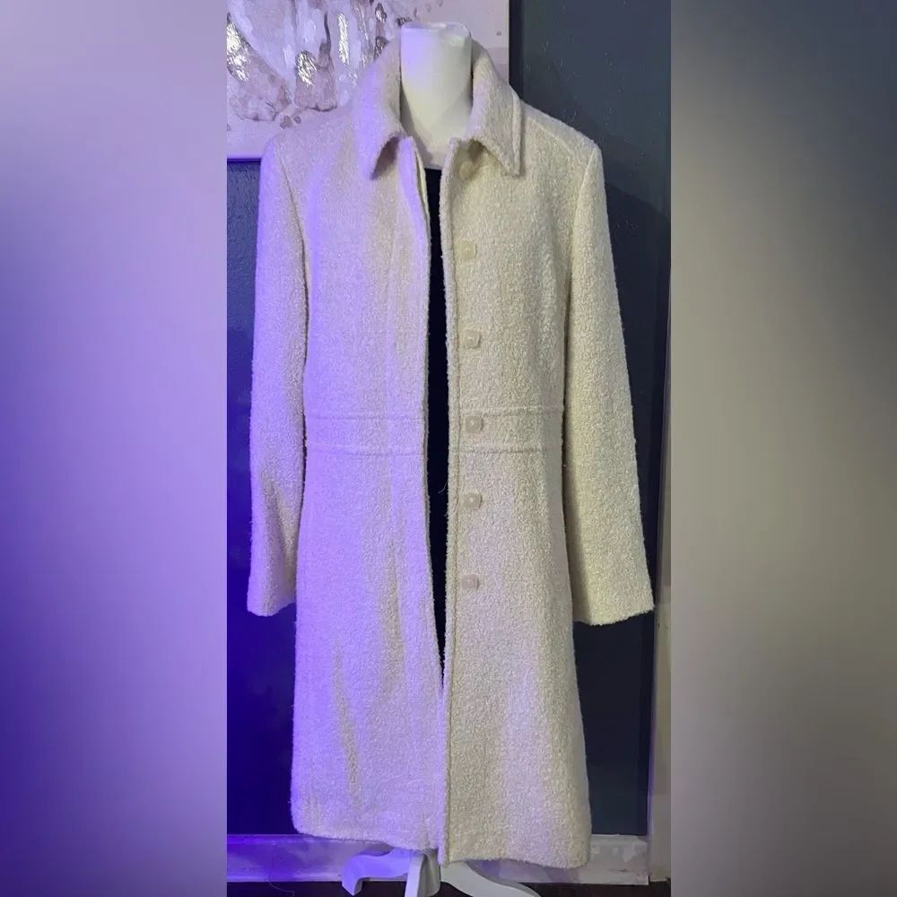Vintage Bill Blass Cream Signature Long over coat size 10